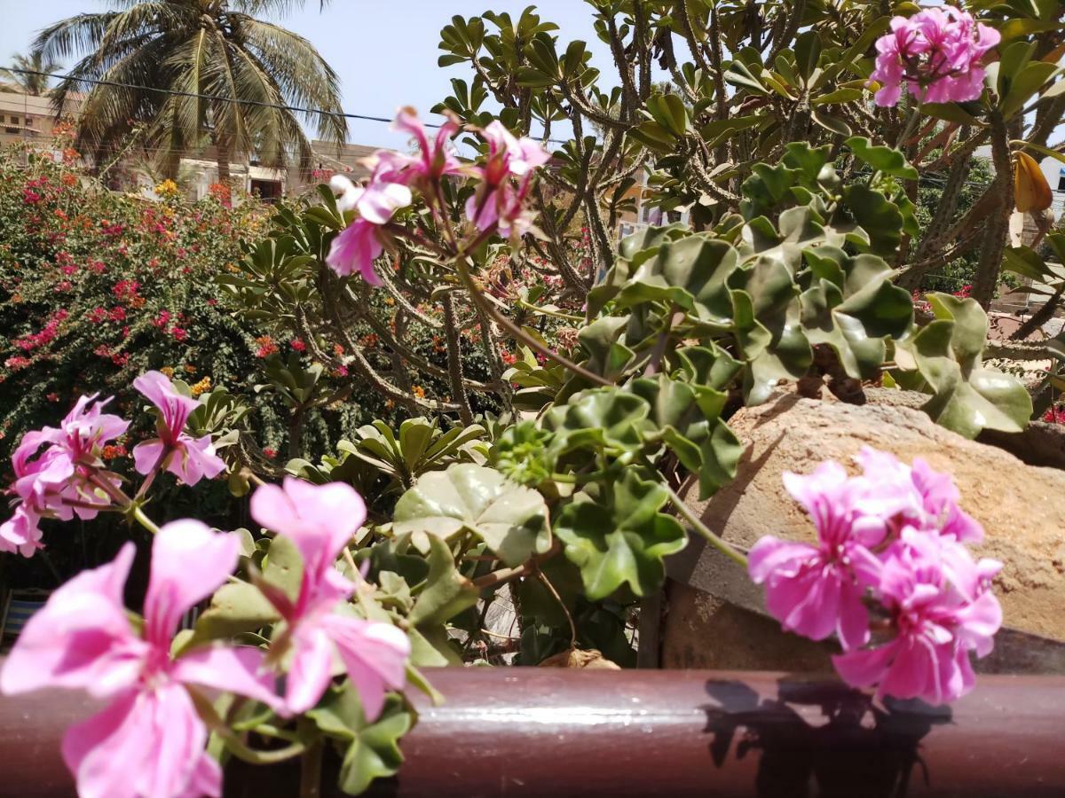 Auberge Khady Saly Portudal Exterior foto